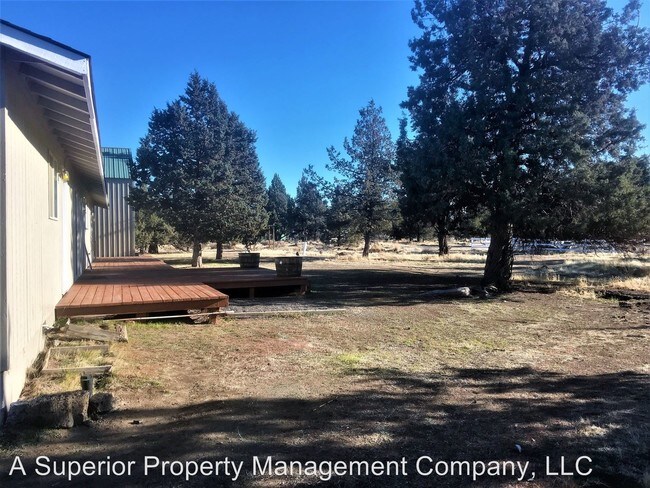 Building Photo - 7300 NW Rainbow Rd