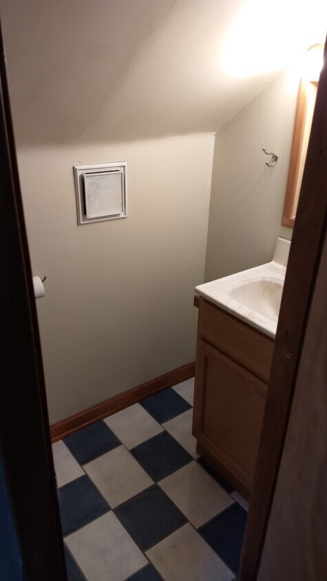 Primary Photo - 4874 N 74th St