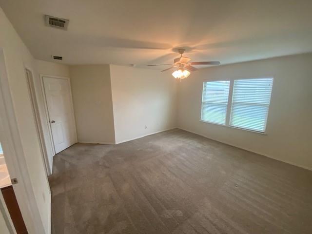 Foto del edificio - 617 Stirrup Bar Dr