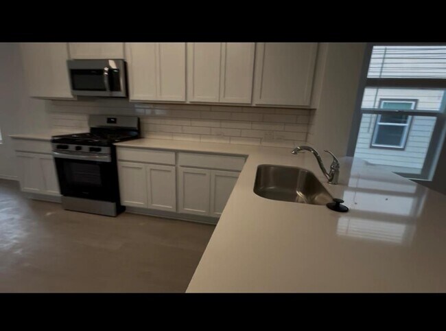 Foto del edificio - 152 Zircon Ln