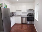 Foto principal - 16 B Lakeside Dr
