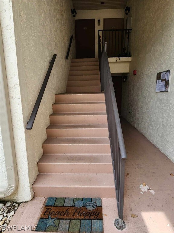 Building Photo - 5491 Peppertree Dr