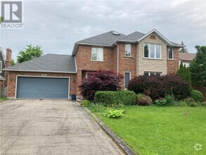 Building Photo - 572 Sandbury Ln