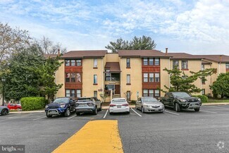 Building Photo - 9647 White Acre Rd