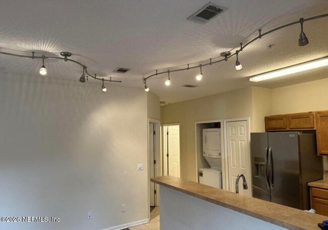 Foto del edificio - 3610 Kirkpatrick Cir