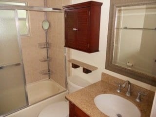 Foto del edificio - 658 Bryan Terrace Dr