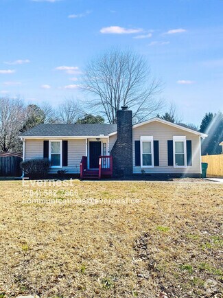 Building Photo - 3100 Chenango Dr