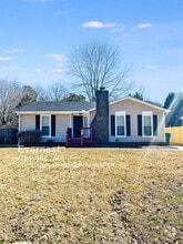 Building Photo - 3100 Chenango Dr