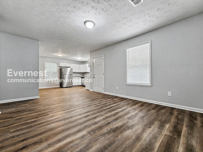 Foto del edificio - 234 Elm Pl