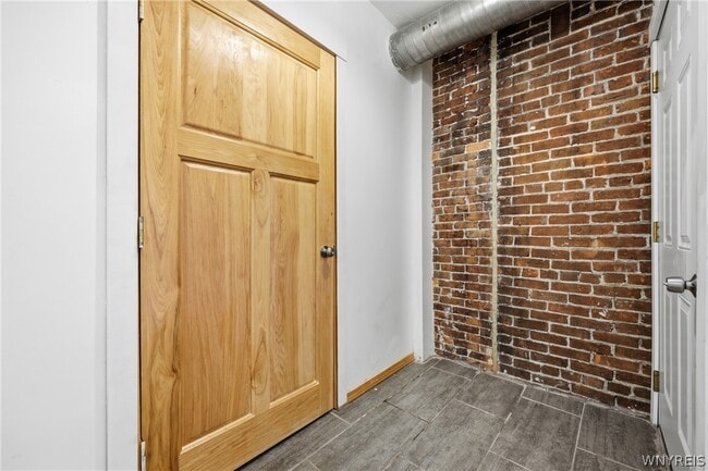 Foto del edificio - 110 Genesee St