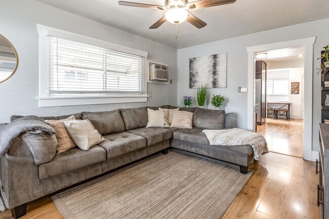 Building Photo - Adorable Home with Fenced Backyard
