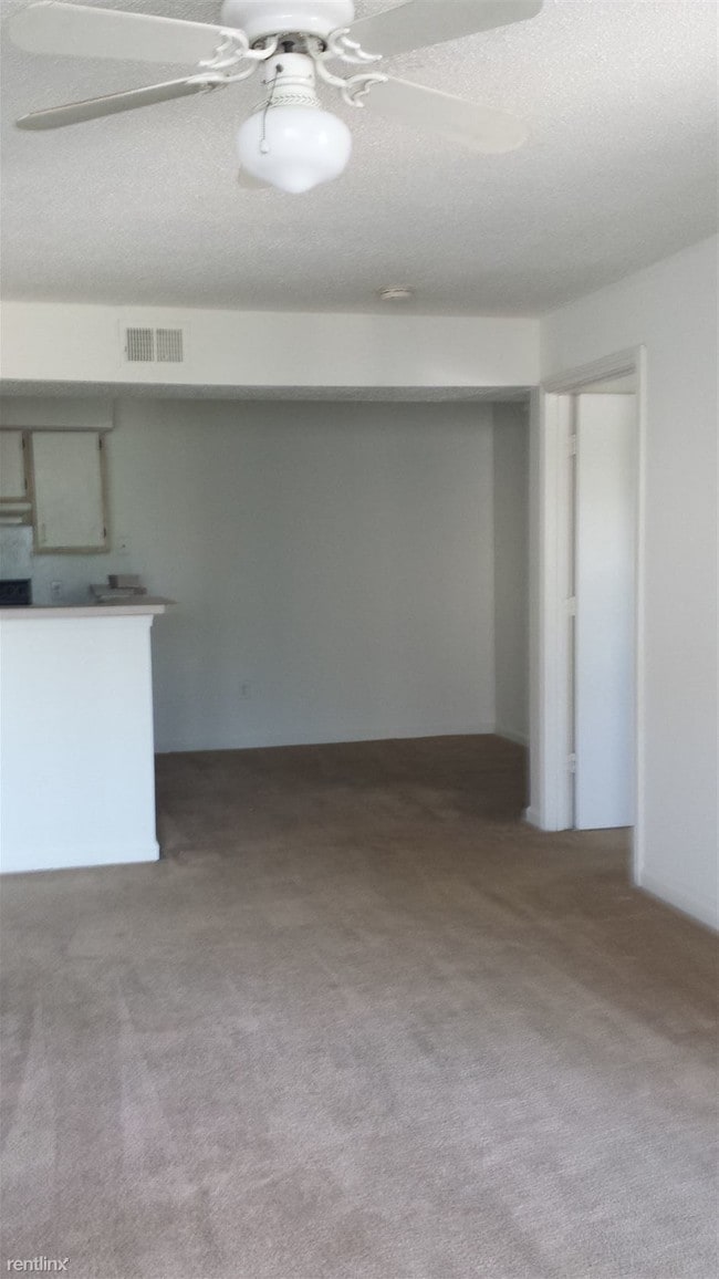 Building Photo - 330 Commonwealth Cir