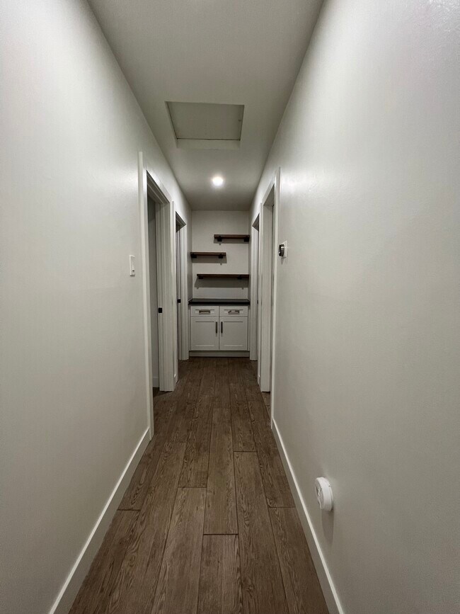 Foto del edificio - 528 W 93rd St