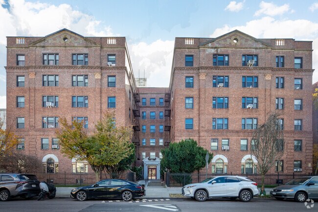 Foto del edificio - 14476-14480 Sanford Ave