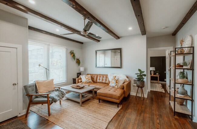 Foto del edificio - 646 NW 19th St