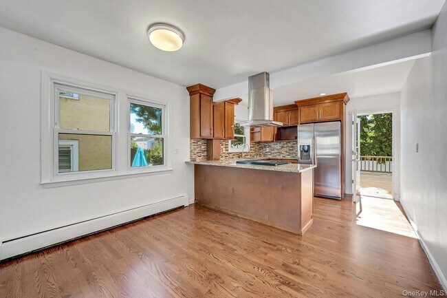 Foto del edificio - 105 Bradford St