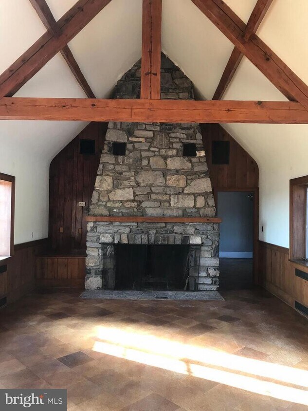 Foto del edificio - 465 Fairmont Ave