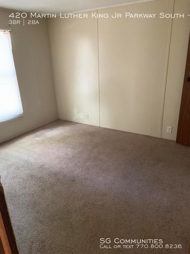 Building Photo - 3 bedroom in Phenix City AL 36869