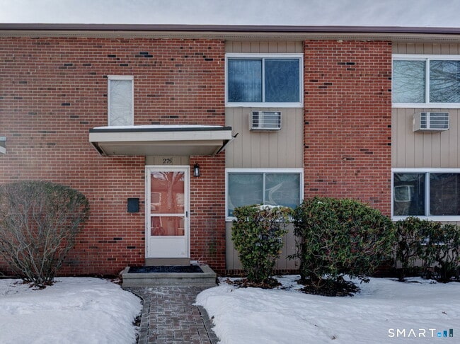 Foto del edificio - 275 Pierremount Ave