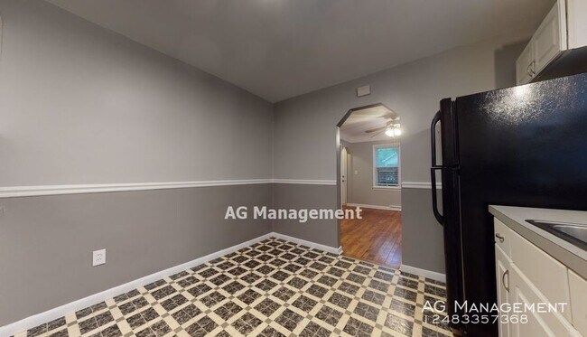 Foto del edificio - 740 Robinwood St