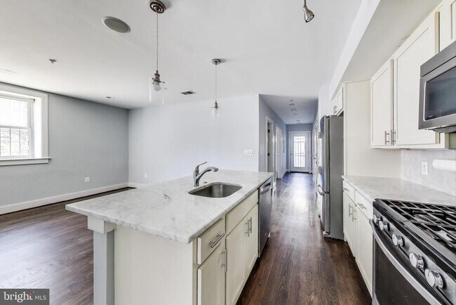 Foto del edificio - 1480 Harvard St NW