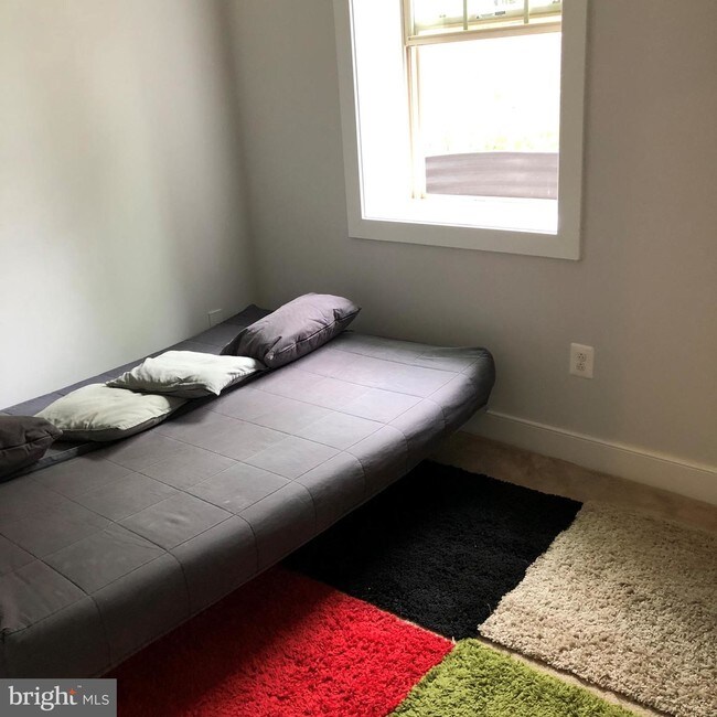 Foto del edificio - 46661 Joubert Terrace