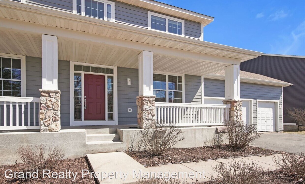 4 br, 4 bath House 11519 Arnold Palmer Dr House Rental in Blaine