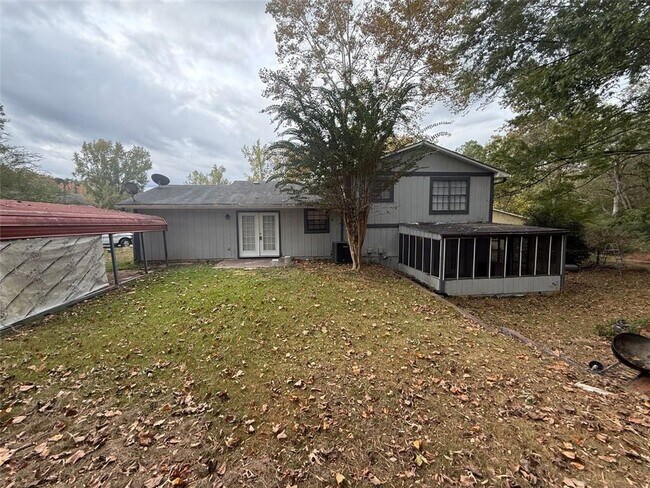 Building Photo - 8856 Gateridge Ct