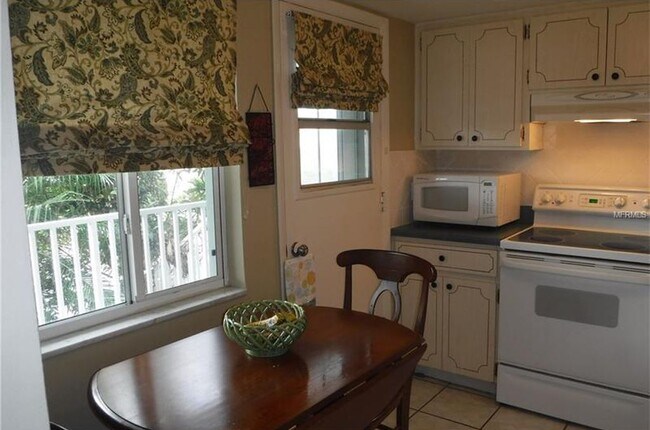 Foto del edificio - 1433 S Belcher Rd