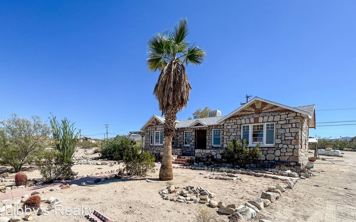 Primary Photo - 2 br, 1 bath House - 74639 Baseline Rd