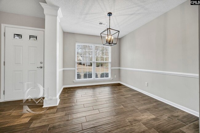 Foto del edificio - 520 Menauhant Ct