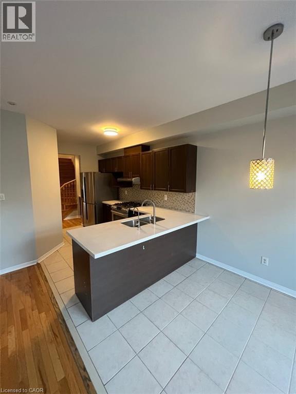 Building Photo - 3282 Sunlight St