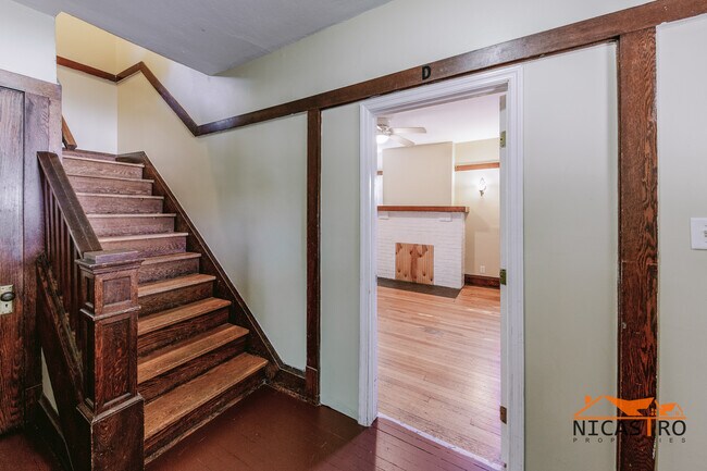 Foto del edificio - 2140 Waldeck Ave