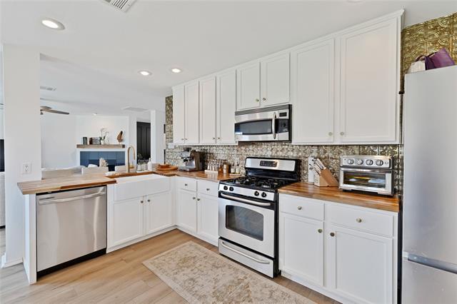Foto del edificio - 5104 White Spruce Dr