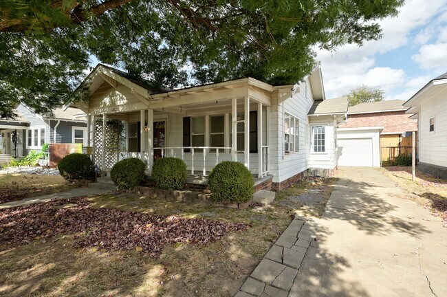 Foto del edificio - Charming Bungalow in Historic Gatewood Dis...