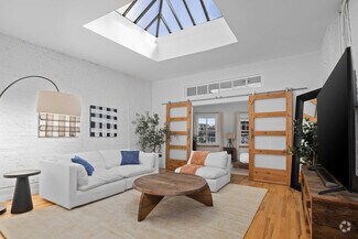 Building Photo - 354 Bowery