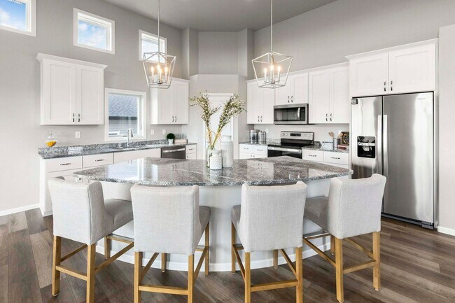 Foto del edificio - 4-bedroom, 3-bathroom South Fargo Single-Family Home w/ 2 Stall Garage