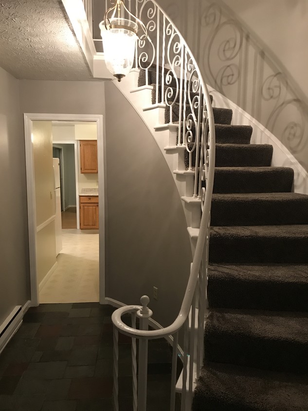 Foto principal - 10 Meadowlawn Dr
