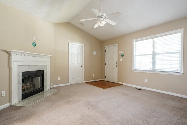 Building Photo - 1505 Woodline Dr