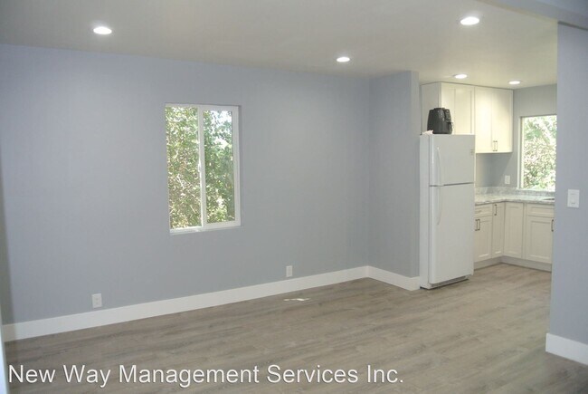 Foto del edificio - 2220 S Crest Ave