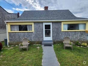 Building Photo - 103 Foster Ave