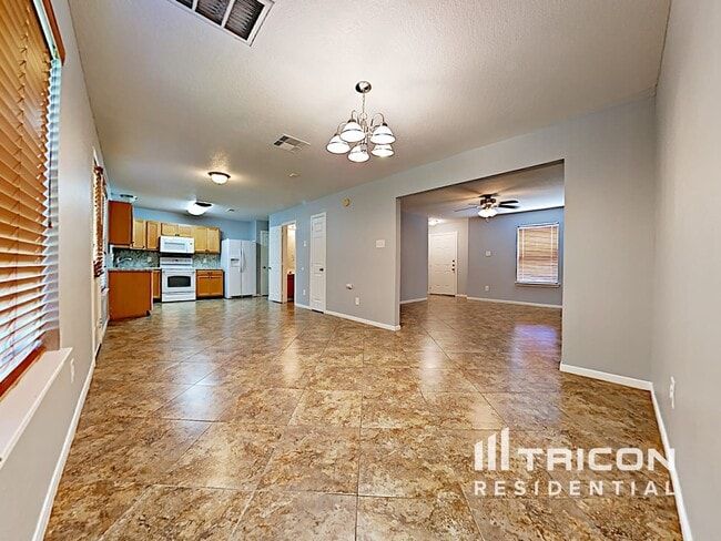 Building Photo - 2604 Jacob Ct