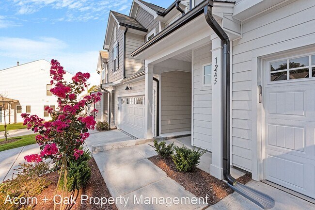 Building Photo - 3 br, 2.5 bath House - 1245 Gemfor Street