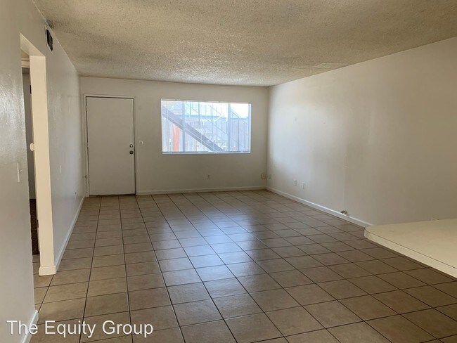 Building Photo - 81 E Hazelwood Dr