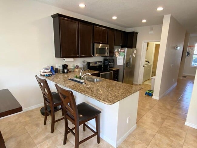 Photo - 1370 Turnbridge Dr House