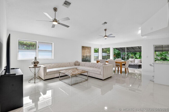 Foto del edificio - 2218 NW 52nd St