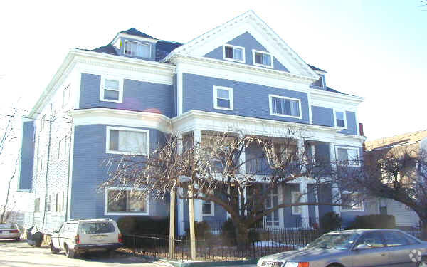 Building Photo - The Grandview