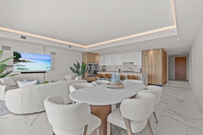 Foto del edificio - 1020 Sunset Point Rd