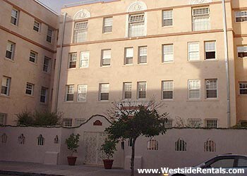 Primary Photo - 2121 W 11th St