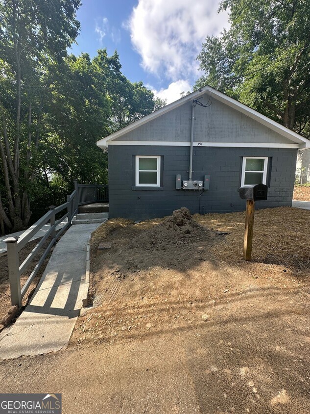 Foto principal - 391 4th St